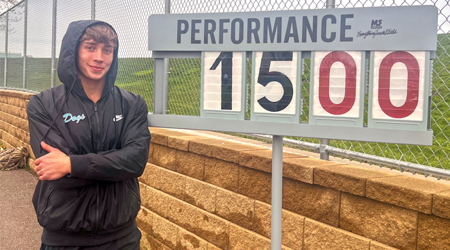 Owen Angell broke his own school record in the pole vault and continues to impress for the Becker boys track team. (Submitted Photo).