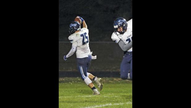 LUCAS DERTINGER scored two first half TDs and was instrumental on offense and defense as Becker held on for a 56-44 win. (Photos by Bill Morgan)
