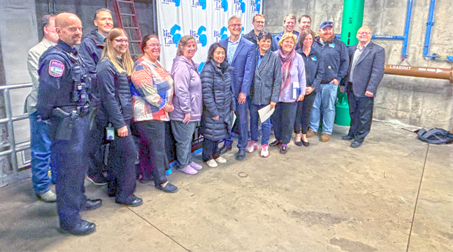 THE DELEGATION included: Ken Geroux, John Kaczmarek, Marie Popp, Dan Weber, Raeanne Danielowski, Deb Wegeleben, Susan Pha, Paul Knier, Jordon Rasmusson, Sandra Pappas, Ann Johnson, Andrew Matthews, Hanna Klimmek, Eric Miller, Joe Kautzman and Layne Otteson. (Patriot Photo by Don Bellach). 