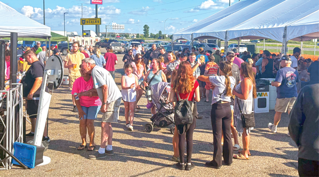 CLEARWATER TRAVEL PLAZA was crowded with guests during their annual Party on the Patio earlier in July. (Photo by Penny Leuthard)